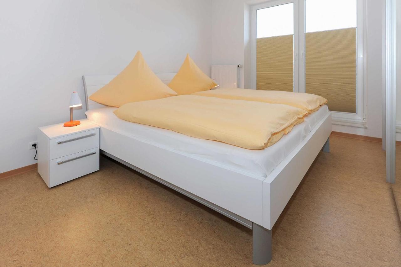 Haus Leuchtturm Apartamento Bensersiel Exterior foto